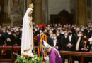 Os cristãos devem orar a Deus por meio de imagens de Jesus, anjos e santos?